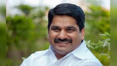 गोव्यात काँग्रेसला भाजपाची धास्ती, निकालापुर्वीचं मोर्चेबांधणीला सुरूवात; सतेज पाटील महत्त्वाची भूमिका निभावणार