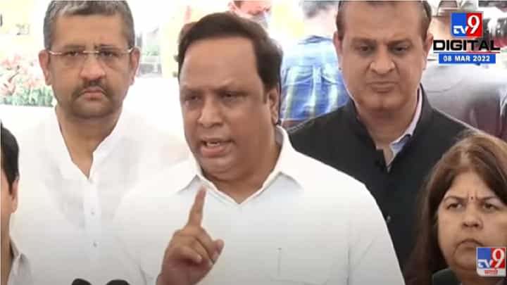 'चोरो को सब नजर आते है चोर', आशिष शेलार यांचा शिवसेनेवर निशाणा 'चोरो को सब नजर आते है चोर', आशिष शेलार यांचा शिवसेनेवर निशाणा