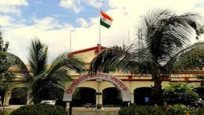 अमरावतीमध्ये महिलादिनी धरणग्रस्त वृद्ध शेतकरी महिलांना अश्रू अनावर; शेतजमिनीच्या वाढीव मोबदल्यासाठी महाउपोषण