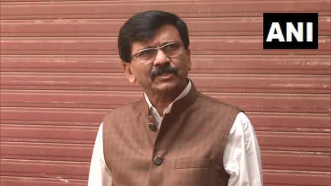 Assembly Election Result 2022 : उत्तर प्रदेश, गोव्यात शिवसेना सपाटून पडली, संजय राऊत म्हणतात, अजून लढाई संपली नाही !