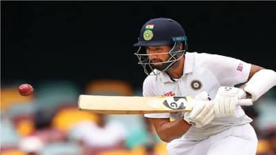 टीम इंडियातून बाहेर झाल्यानंतर चेतेश्वर पुजाराला या संघाने दिला आधार, पाकिस्तानच्या सुपरस्टार खेळाडूसोबत खेळणार