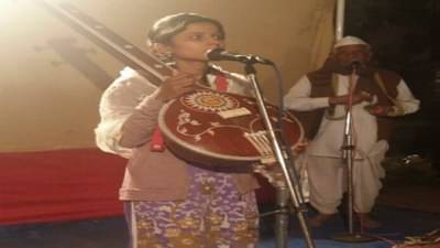 नाशिकच्या कीर्तनकार झाल्या पीएसआय; अध्यात्म अन् विज्ञानाचा अनोखा सुवर्णमध्य...!