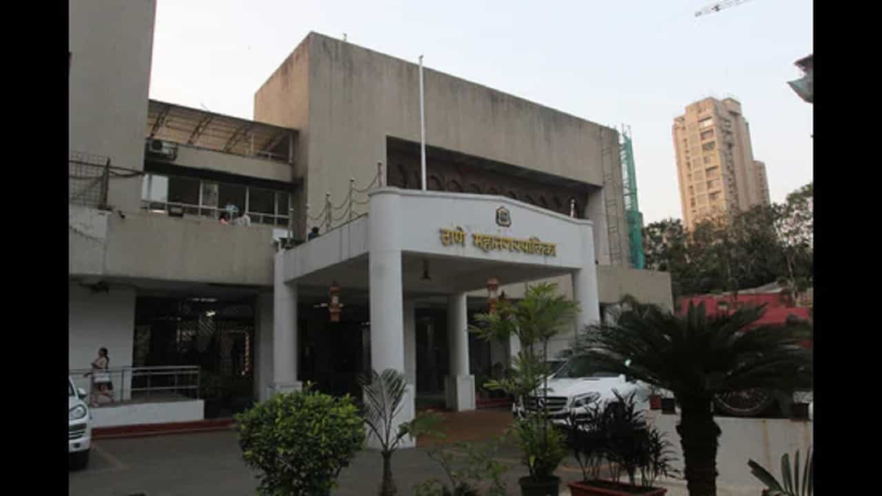 TMC : ठामपा अधिकार्‍यांना माहिती अधिकाराचे वावडे, माहिती नाकारणार्‍या सुमारे 21 अधिकार्‍यांना दंड