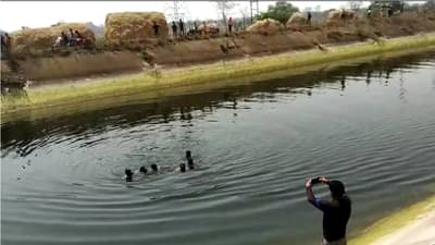 नाल्यात पोहताना दोन विद्यार्थी बुडाले, मित्र पळून गेले, रात्री मृतदेह सापडले