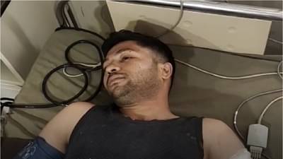 धुळ्यात भरदिवसा खाकी रक्तबंबाळ, बाईकला कट मारल्याचा वाद, PSI वर चाकूहल्ला