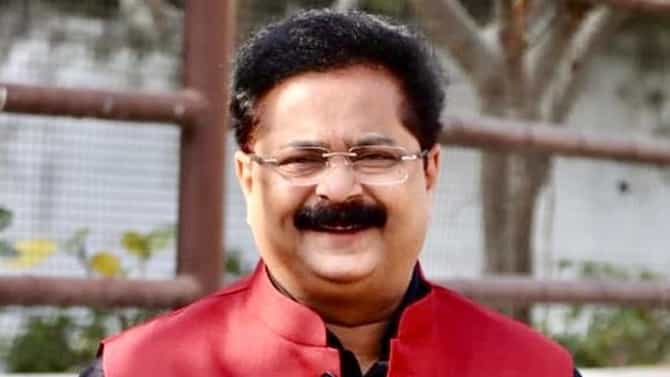 फसवणूक केल्यास त्याच्याशी माझा कोणताही संबंध नसेल; आदेश बांदेकरांची पोस्ट चर्चेत