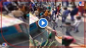 Video: जत्रा पहायला गेलेल्या मुलींवर सरेआम लैंगिक अत्याचार! मध्य प्रदेशची टाळकं गरम करणारी घटना