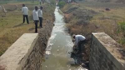 आनंदवार्ता : 42 वर्षानंतर शेती पाण्याचा मार्ग मोकळा, कथा डोंगरगावच्या तलावाची..!