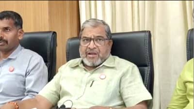 शेतीला दिवसा वीज द्या अन्यथा वीज खरेदीतील घोटाळा बाहेर काढू, राजू शेट्टी यांचा इशारा