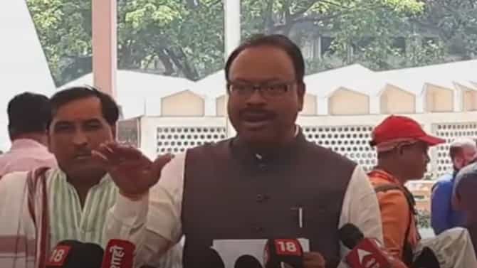 फडणवीसांचे सरकार आणा, वीज तोडणीच्या संकटातून कायमचे मुक्त व्हा, माजी ऊर्जामंत्र्यांचं शेतकऱ्यांना आवाहन