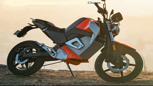 सिंगल चार्जमध्ये 200KM रेंज, किंमत 1 लाखापेक्षा कमी, नवीन इलेक्ट्रिक बाईक बाजारात