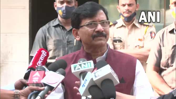 राजधानी दिल्लीत शिवसेना खासदारांची महत्वपूर्ण बैठक, मरगळ झटकण्यासाठी व्यूहरचना तयार?