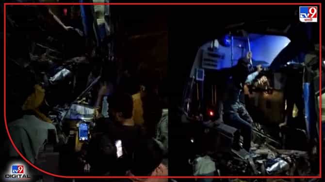 Wardha Accident | नादुरूस्त टिप्परवर धडकली Travels; एक ठार, तीन गंभीर
