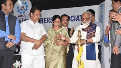 गेल्या दोन वर्षातील बॅकलॉग भरून काढा; Chhagan Bhujbal यांचं उद्योजकांना आवाहन