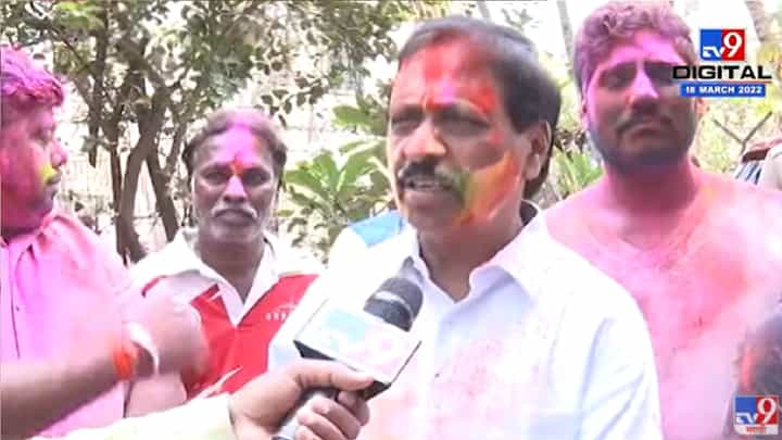 Video : राणे पिता-पुत्रांचा राजकीय इन्श्युरन्स संपलाय- विनायक राऊत Video : राणे पिता-पुत्रांचा राजकीय इन्श्युरन्स संपलाय- विनायक राऊत