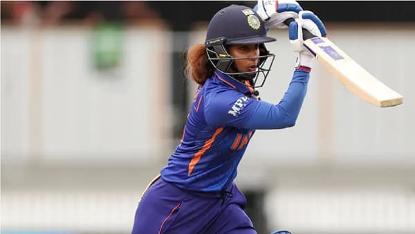 IND vs AUS, LIVE Score, Women’s World Cup 2022: 6 विकेट राखून ऑस्ट्रेलियाची भारतावर मात, सेमीफायनलचं तिकीट कन्फर्म