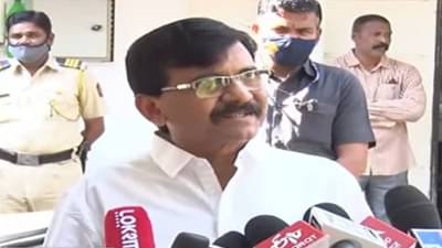 औरंगजेबाच्या कबरीसमोर गुडघे टेकणाऱ्यांसोबत आघाडी कशी होऊ शकते?, तिघात चौथा नकोच: Sanjay Raut