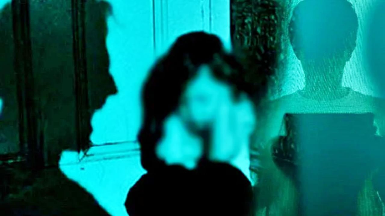 Pune crime : पैशांचे आमिष दाखवून अल्पवयीन मुलीवर नराधमाकडून अत्याचार, पोलिसांनी ठोकल्या बेड्या Pune crime : पैशांचे आमिष दाखवून अल्पवयीन मुलीवर नराधमाकडून अत्याचार, पोलिसांनी ठोकल्या बेड्या