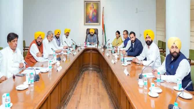 Punjab Cabinet: मान गये उस्ताद! पहिल्याच कॅबिनेटमध्ये 25 हजार पदे तात्काळ भरण्याचे आदेश; Bhagwant Mann यांचा मोठा निर्णय