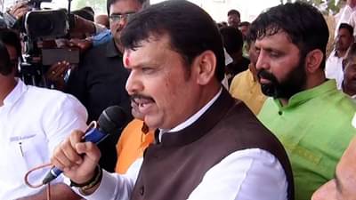 Devendra Fadnavis : मी ठरवलं की नंबर 1 येतोच, फडणवीसांचं पुन्हा आघाडीला आव्हान, 3 मार्कशीट जूळवून पहिले आल्याचाही टोला