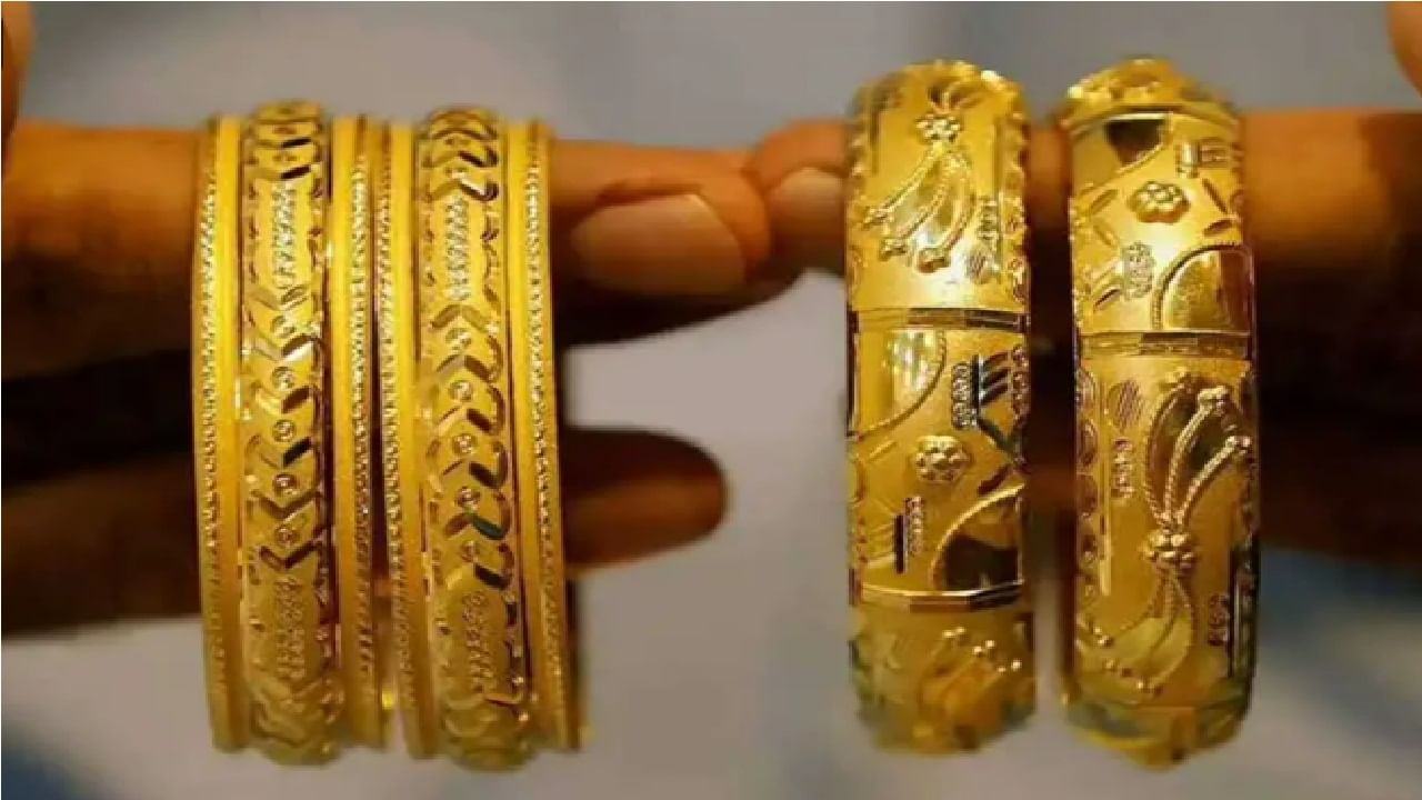 Gold-silver price: सोन्याच्या दरवाढीला अखेर ब्रेक, सोन्याचे भाव स्थिर; चांदीच्या दरात घसरण