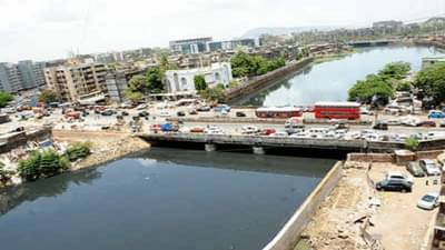 Mithi River : मिठी नदीचा पूर टाळण्यासाठी पालिकेची नवी आयडिया, फ्लडगेट्स बसवण्याचा निर्णय