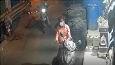 CCTV | आधी लांबून अंदाज घेतला, नंतर Activa उचलली, वसईतील धाडसी चोरी सीसीटीव्हीत कैद