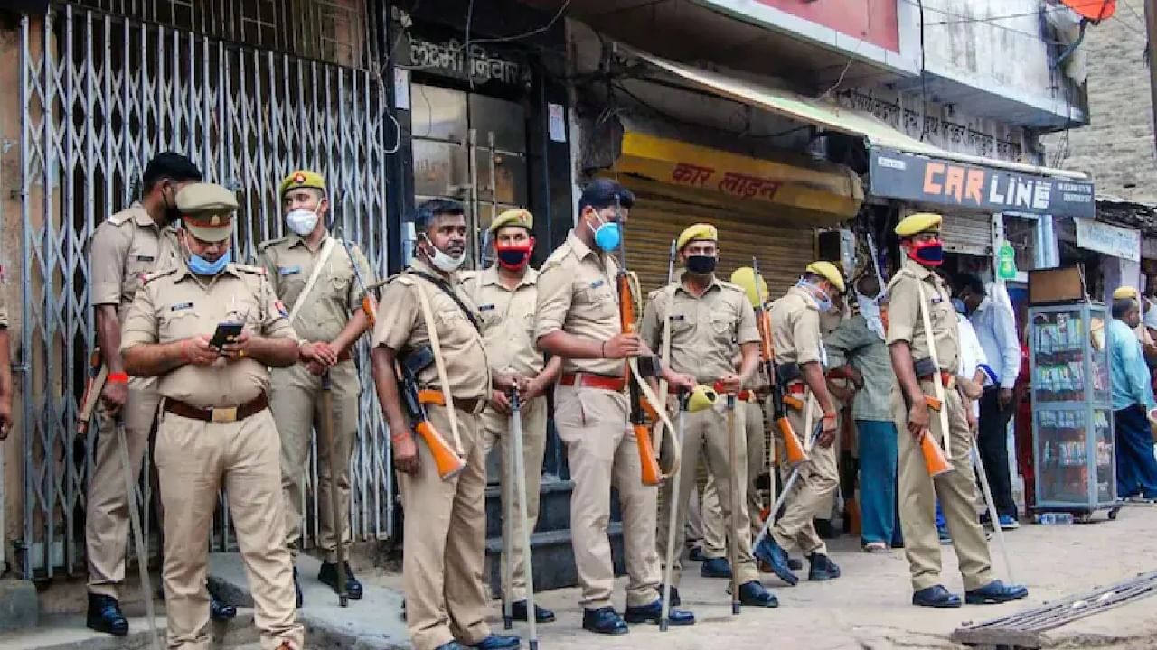 Uttar Pradesh: Encounter incident in Lucknow, a few hours left for Yogi's swearing-in | Uttar Pradesh A few hours before the swearing in of the yogi an encounter took place in Lucknow