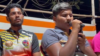 और ये शानदार थ्रो... सोलापूरच्या अंध तरुणाची कॉमेंट्री, नाईट क्रिकेट स्पर्धेचं भन्नाट समालोचन