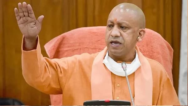 Uttar Pradesh CM | आज कुछ खास हैं ! योगी आदित्यनाथ यांनी शपथविधीसाठी 25 मार्च हाच दिवस का निवडला ? जाणून घ्या यामागील ग्रहांचे रहस्य