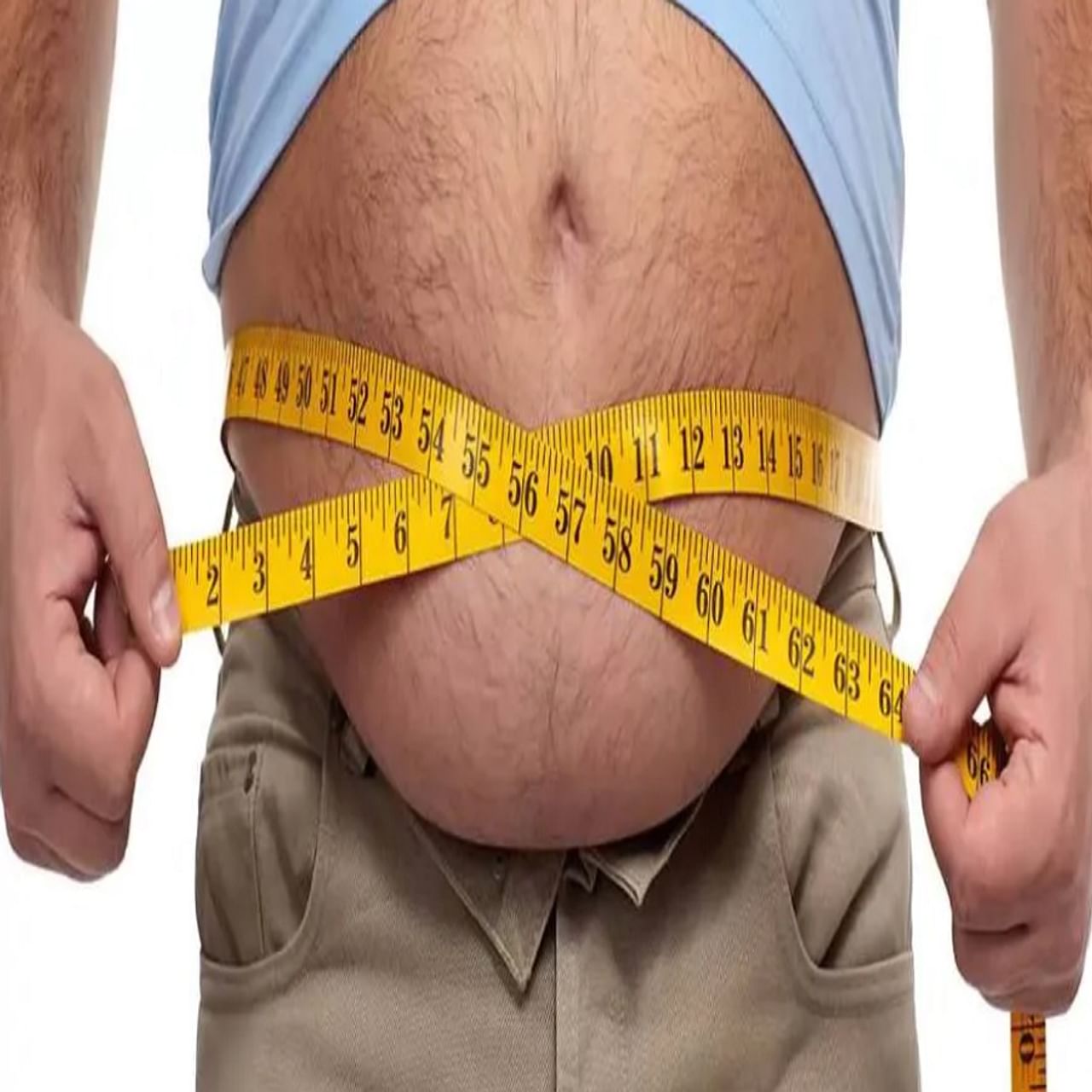 जर तुम्ही वजन कमी करण्याचा प्रयत्न करत असाल तर तुम्ही दररोज रिकाम्या पोटी मनुका आणि गुळाचे पाणी प्या. या पाण्यात असलेले अँटिऑक्सिडंट्स बेड फॅट बर्न करण्यास मदत करतात.