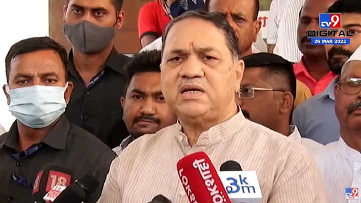 Video : राज्यातील काही संघटना दंगली घटविण्याच्या प्रयत्नात- दिलीप वळसे पाटील Video : राज्यातील काही संघटना दंगली घटविण्याच्या प्रयत्नात- दिलीप वळसे पाटील