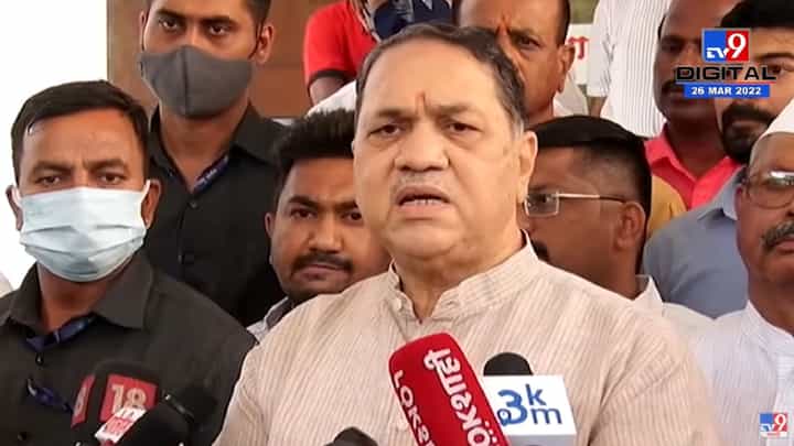 Video : राज्यातील काही संघटना दंगली घटविण्याच्या प्रयत्नात- दिलीप वळसे पाटील Video : राज्यातील काही संघटना दंगली घटविण्याच्या प्रयत्नात- दिलीप वळसे पाटील