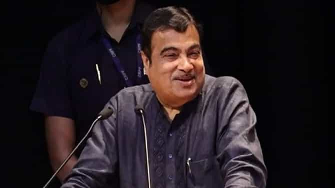 Video | मला इथं White Houseमध्ये आल्यासारखं वाटतं, सिम्बॉयसिसमध्ये नितीन गडकरी असं का म्हणाले?