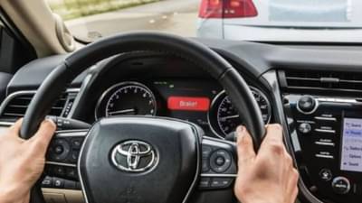 कार चालकांसाठी महत्त्वाची बातमी, नितीन गडकरींनी जारी केलेले नियम लागू होणार