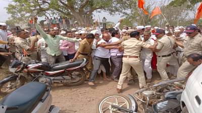 नंदवाळमधील रिंगण सोहळ्याचा वाद चिरघळला; पोलीस आणि वारकऱ्यांमध्ये धक्काबुक्की