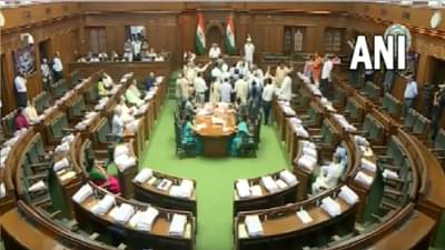 अरविंद केजरीवाल यांच्यावर केलेले वक्तव्य भाजपला भोवले; दिल्ली विधानसभेतून 3 आमदार निलंबित