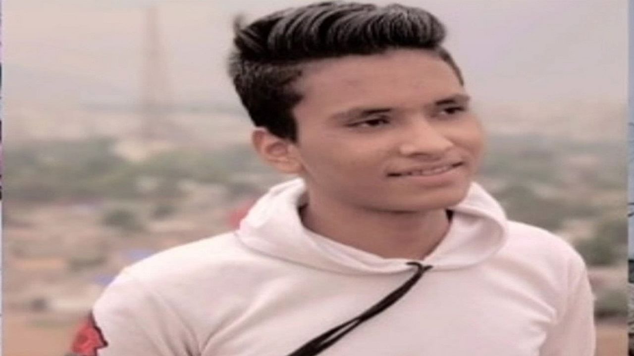 Ambernath Youth Death : अंबरनाथमध्ये 'बटन' गोळ्यांच्या अतिसेवनाने तरुणाचा मृत्यू