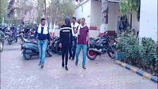 नागपूर पोलिसांकडून अल्पवयीन चोराला अटक, दागिन्यांसह पाच लाखांचा मुद्देमाल जप्त