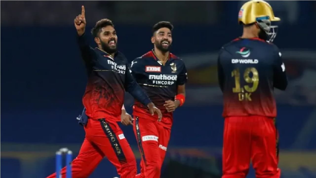 RCB vs KKR IPL 2022: RCB ने सोपा विजय अवघड बनवला, 'ते' दोघे ठरले गेमचेंजर
