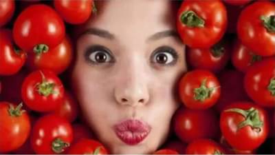 Skin Care : काळ्या पडलेल्या त्वचेला नविन लकाकी आणण्यासाठी टोमॅटोचा वापर करुन नितळ त्वचा मिळवा!