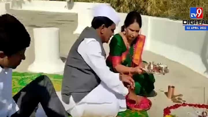 रावासाहेब दानवेंनी कुटुंबियांसह साजरा केला गुढीपाडवा उत्सव रावासाहेब दानवेंनी कुटुंबियांसह साजरा केला गुढीपाडवा उत्सव
