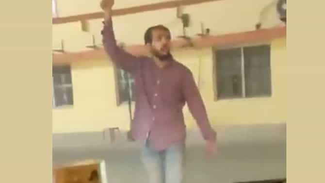 Gorakhnath Temple Attack : आयआयटी मुंबईतून शिक्षण, नवी मुंबईत वास्तव्य, पेट्रोकेमिकल्स कंपन्यात नोकरी, कोण आहे अब्बासी मुर्तझा