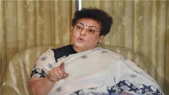 हुंड्याचे फायदे काय? नर्सिंग विद्यार्थ्यांच्या अभ्यासक्रमात पुस्तक, राष्ट्रीय महिला आयोगाचे शिक्षण मंत्र्यांना कारवाईचे आदेश