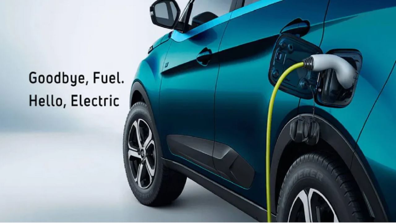 Tata New EV Car: टाटाची नवीन इलेक्ट्रिक SUV बाजारात, लाँचिंगसाठी उरले फक्त काही तास Tata New EV Car: टाटाची नवीन इलेक्ट्रिक SUV बाजारात, लाँचिंगसाठी उरले फक्त काही तास