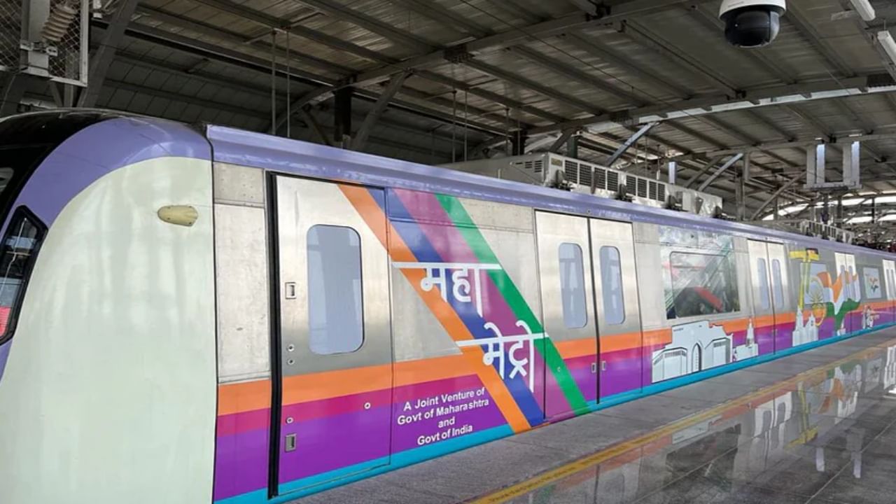 Pune metro : महिनाभरानंतर पुण्याची मेट्रो कशी? उत्पन्न किती? सुविधा काय? वाचा सविस्तर...