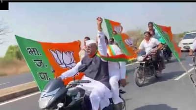 Aurangabad | तरुणांना लाजवणारा उत्साह, आमदार हरिभाऊ बागडे नानांची सुसाट बाईक रॅली, दणक्यात घोषणाबाजी