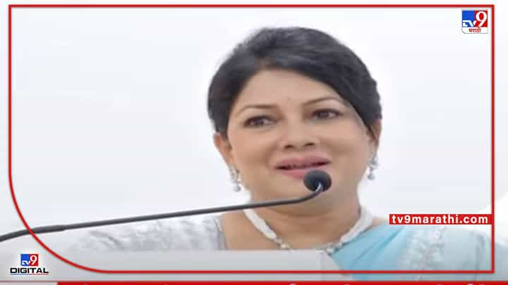 अभिनेत्री आसावरी जोशी यांचा राष्ट्रवादी काँग्रेस पक्षात (NCP) प्रवेश अभिनेत्री आसावरी जोशी यांचा राष्ट्रवादी काँग्रेस पक्षात (NCP) प्रवेश
