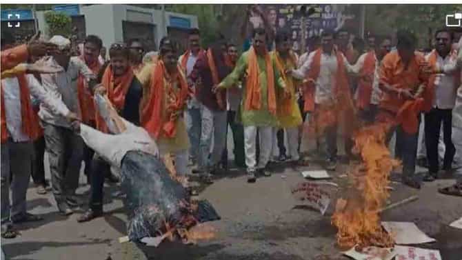 Nanded | नांदेडमध्ये शिवसैनिकांचे आक्रमक आंदोलन, किरीट सोमय्यांचा पुतळा जाळला