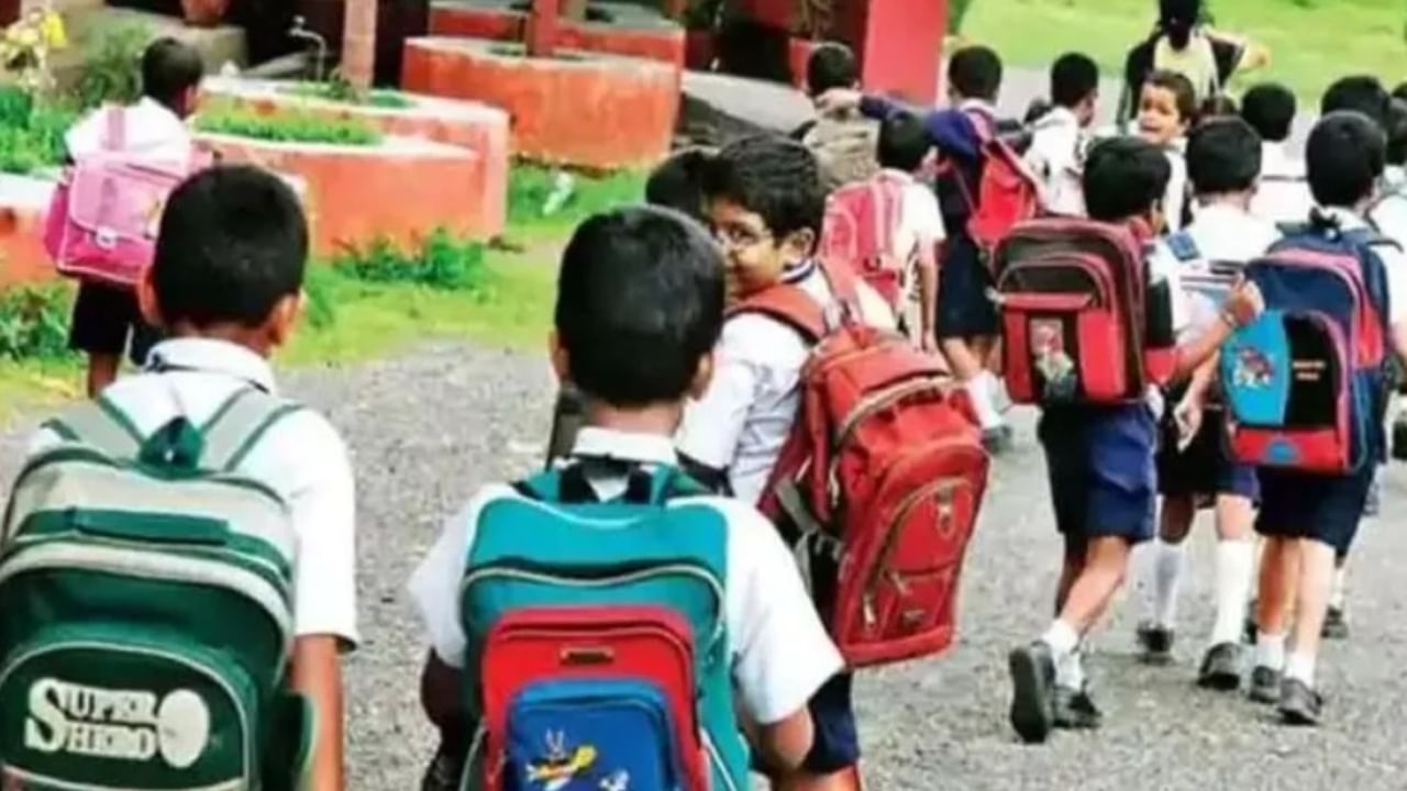 ZP School : जिल्हा परिषदेच्या शाळांची उद्यापासून घंटा वाजणार, शाळांमध्ये प्रवेशोत्सवाची जय्यत तयारी